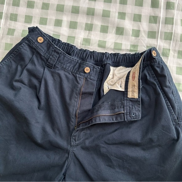 Vintage Tommy bahama men’s navy cotton shorts size 33. - Picture 4 of 12